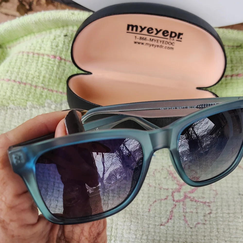 MARC HUNTER MENS NEW MATTE NAVY SUNGLASSES W/BONUS CASE